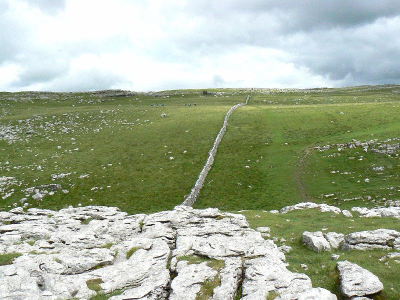 malham-cove-limestone-pavement-1342-100708.jpg - Malham cove walk. Limestone 'pavement'.  13.42, 10 July 2008